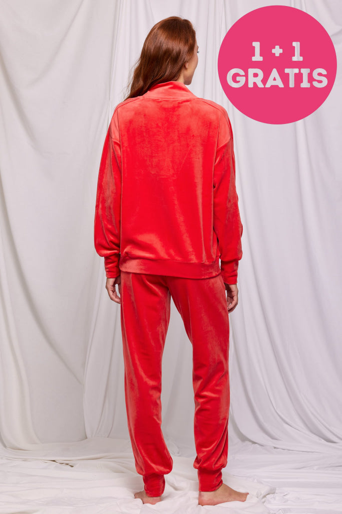 Lords & Lilies Huispak V Hals 232-52-Tpf-V 498 Rood