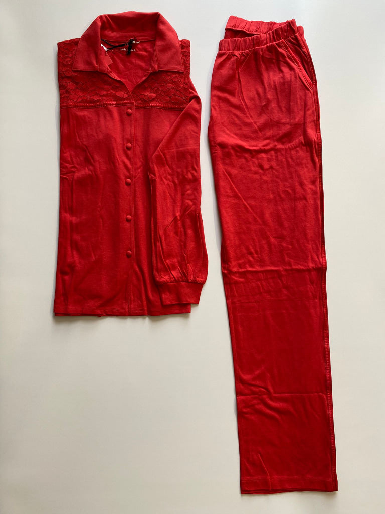 Lords & Lilies Pyjama Met Doorknoop 232-50-Xph-S 498 Rood Xs